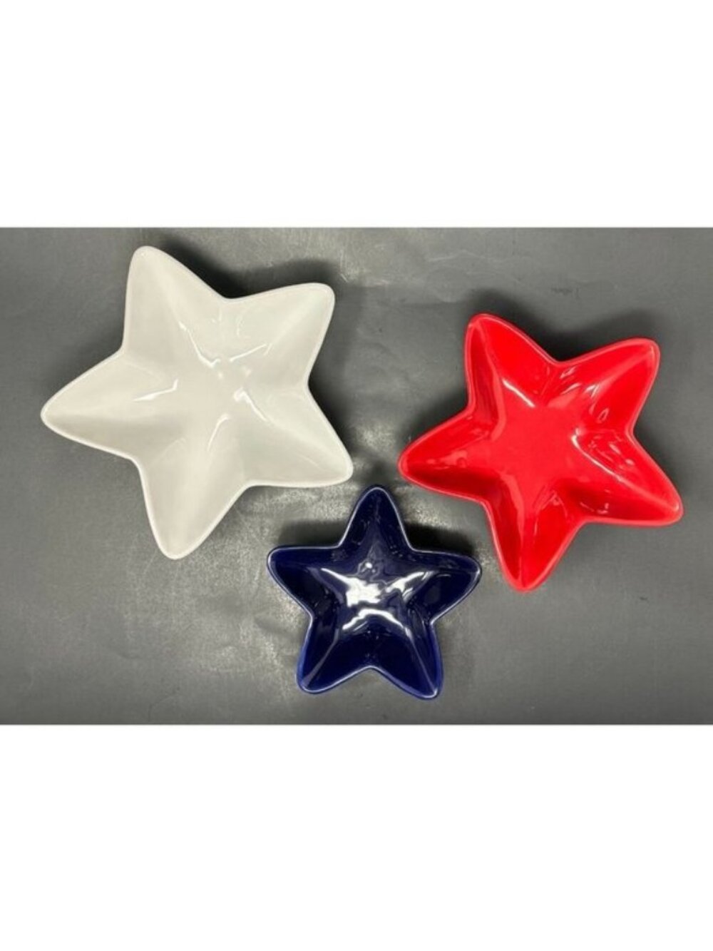 3 PIER 1 STAR SHAPED NESTING SERVING BOWLS Red White Blue Patriotic July 4th HTF